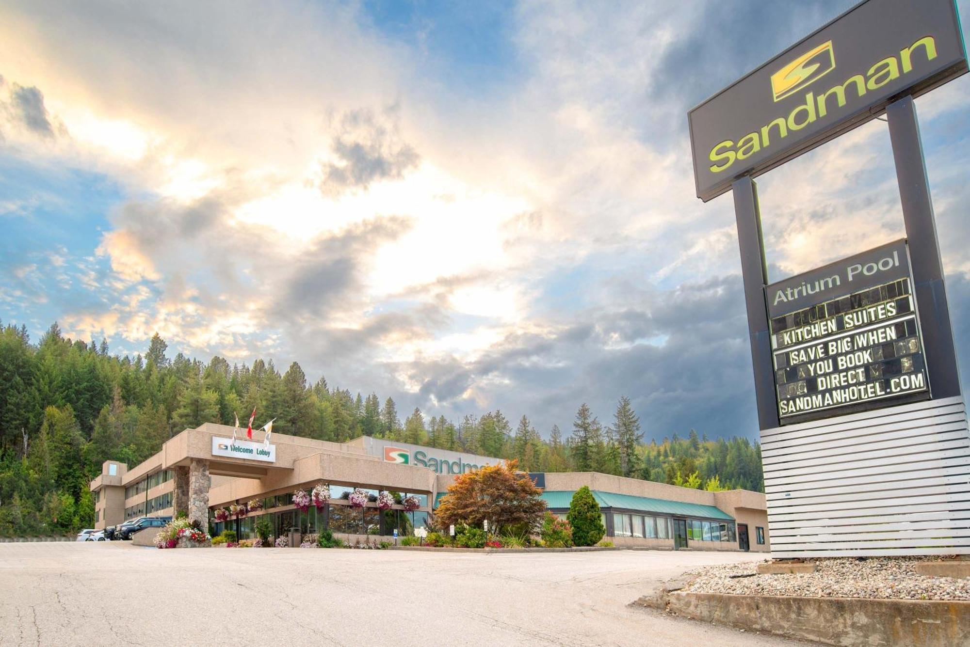 Sandman Hotel Каслгар Экстерьер фото