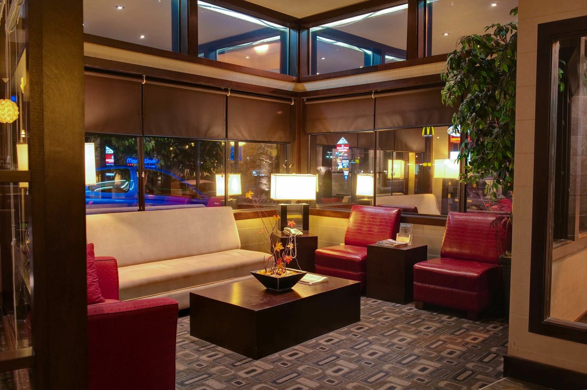 Sandman Hotel Каслгар Экстерьер фото